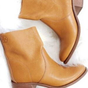 Tory Burch Sienna Boots